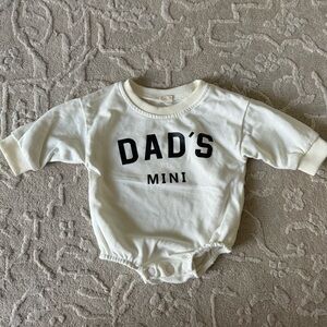 Baby clothes 0-3 months